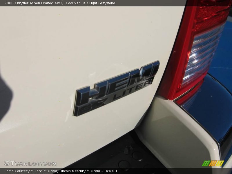 Cool Vanilla / Light Graystone 2008 Chrysler Aspen Limited 4WD