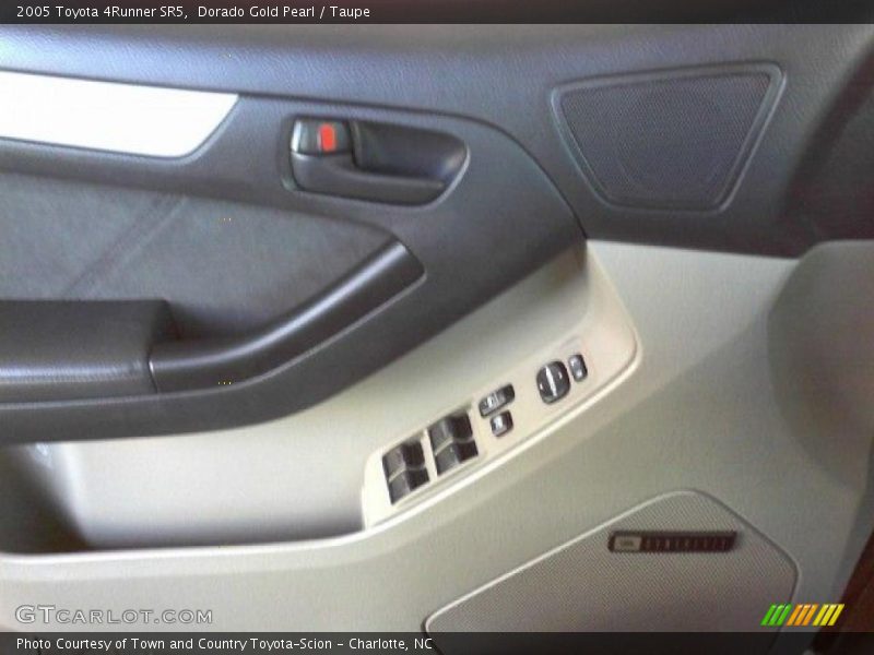 Dorado Gold Pearl / Taupe 2005 Toyota 4Runner SR5