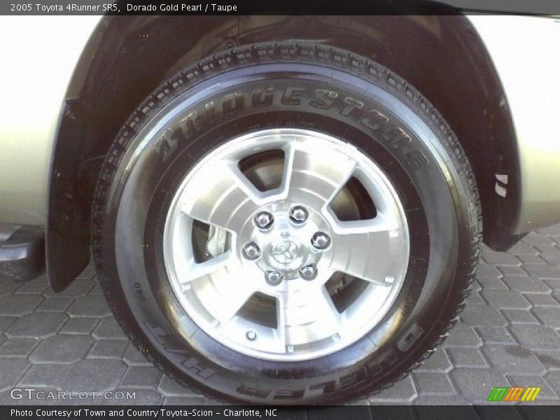 Dorado Gold Pearl / Taupe 2005 Toyota 4Runner SR5