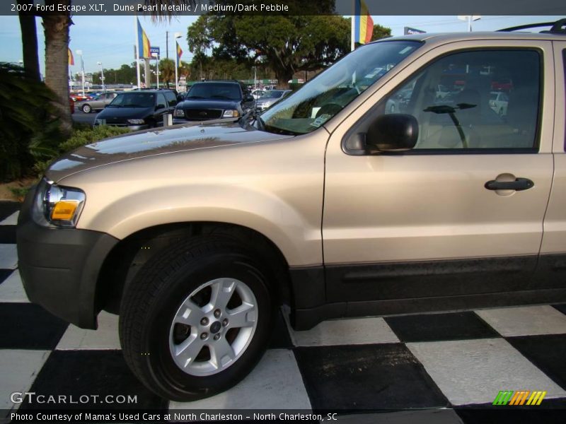 Dune Pearl Metallic / Medium/Dark Pebble 2007 Ford Escape XLT