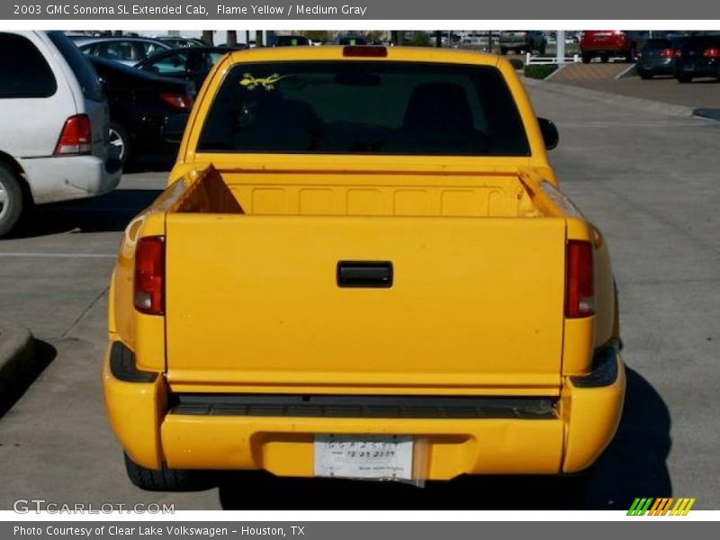 Flame Yellow / Medium Gray 2003 GMC Sonoma SL Extended Cab