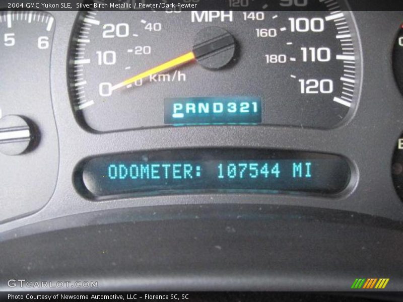 Silver Birch Metallic / Pewter/Dark Pewter 2004 GMC Yukon SLE