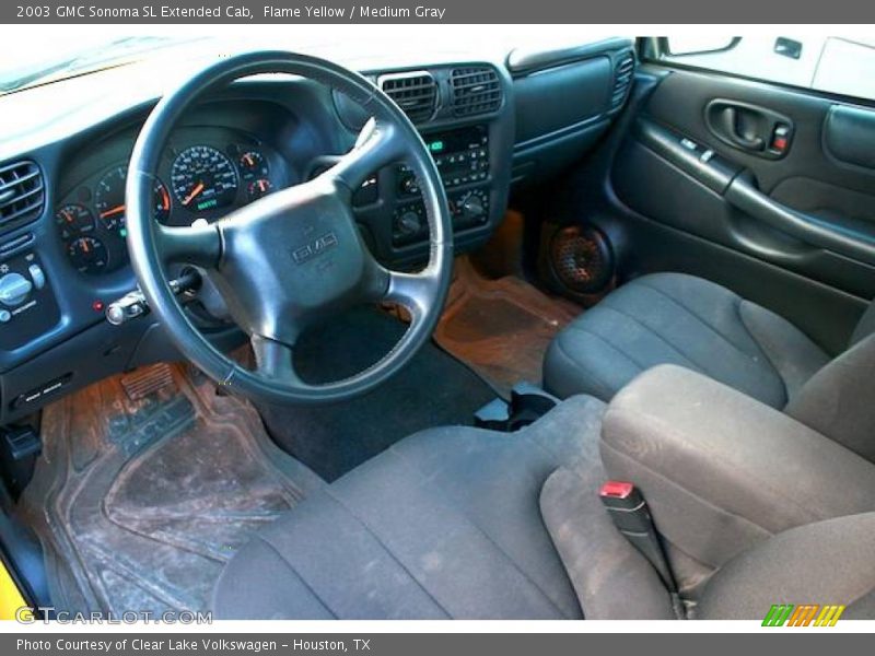 Flame Yellow / Medium Gray 2003 GMC Sonoma SL Extended Cab
