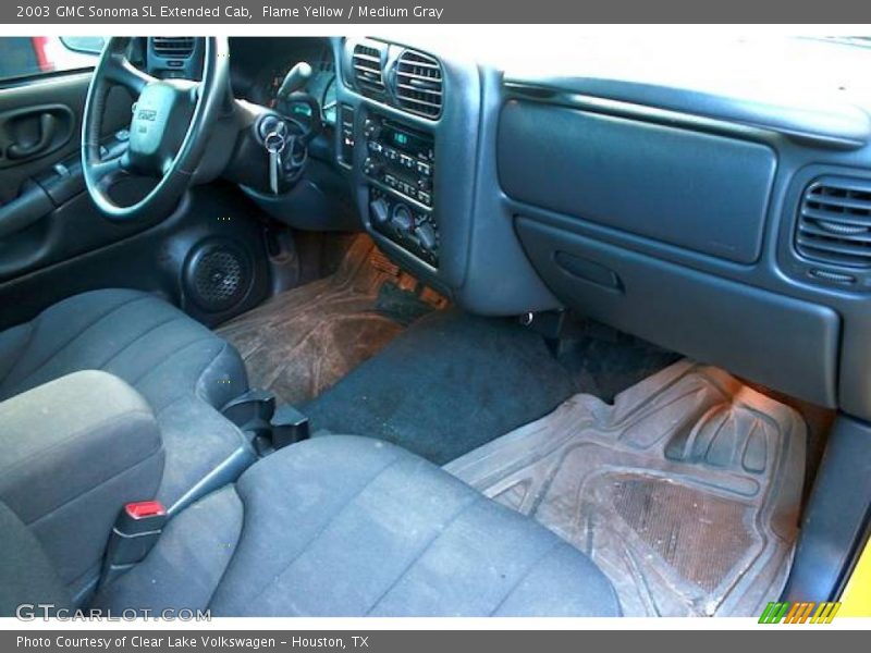 Flame Yellow / Medium Gray 2003 GMC Sonoma SL Extended Cab