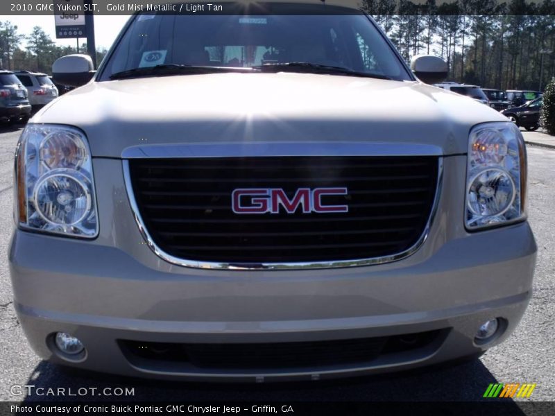 Gold Mist Metallic / Light Tan 2010 GMC Yukon SLT
