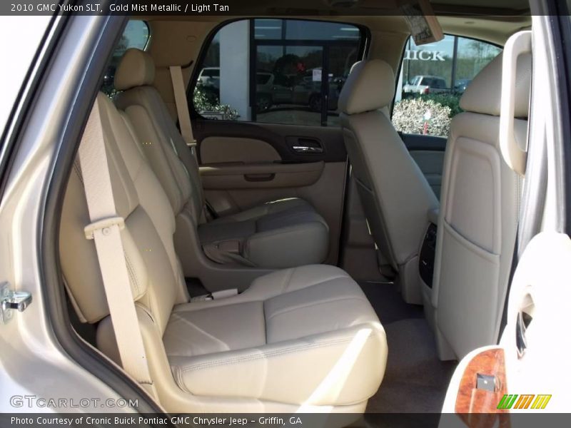 Gold Mist Metallic / Light Tan 2010 GMC Yukon SLT