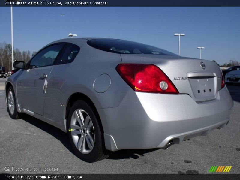 Radiant Silver / Charcoal 2010 Nissan Altima 2.5 S Coupe