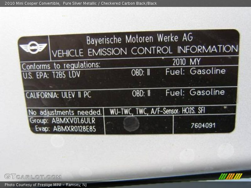 Pure Silver Metallic / Checkered Carbon Black/Black 2010 Mini Cooper Convertible