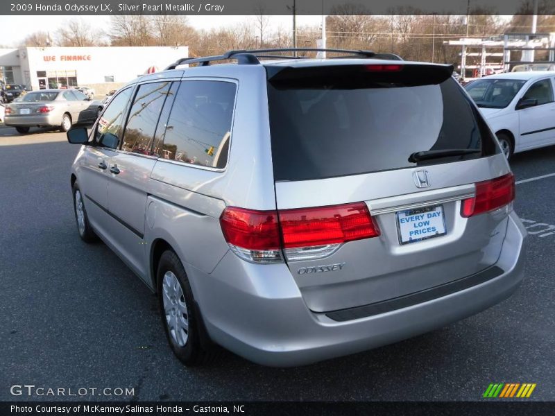 Silver Pearl Metallic / Gray 2009 Honda Odyssey LX
