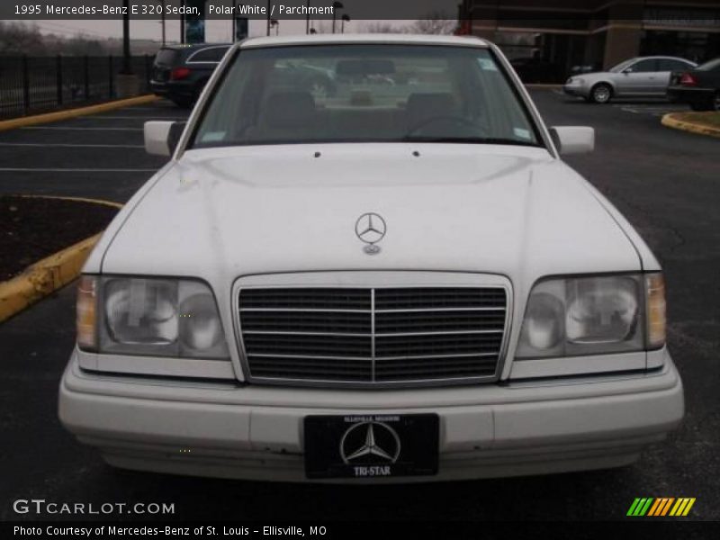Polar White / Parchment 1995 Mercedes-Benz E 320 Sedan