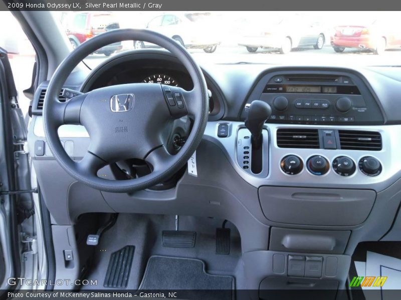 Silver Pearl Metallic / Gray 2009 Honda Odyssey LX