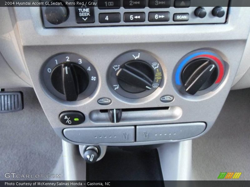 Retro Red / Gray 2004 Hyundai Accent GL Sedan