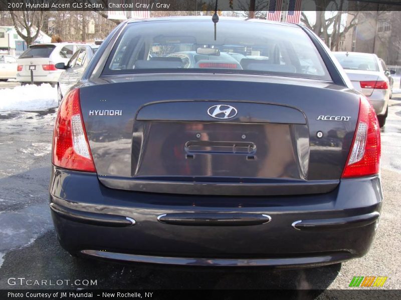 Charcoal Gray / Gray 2007 Hyundai Accent GLS Sedan