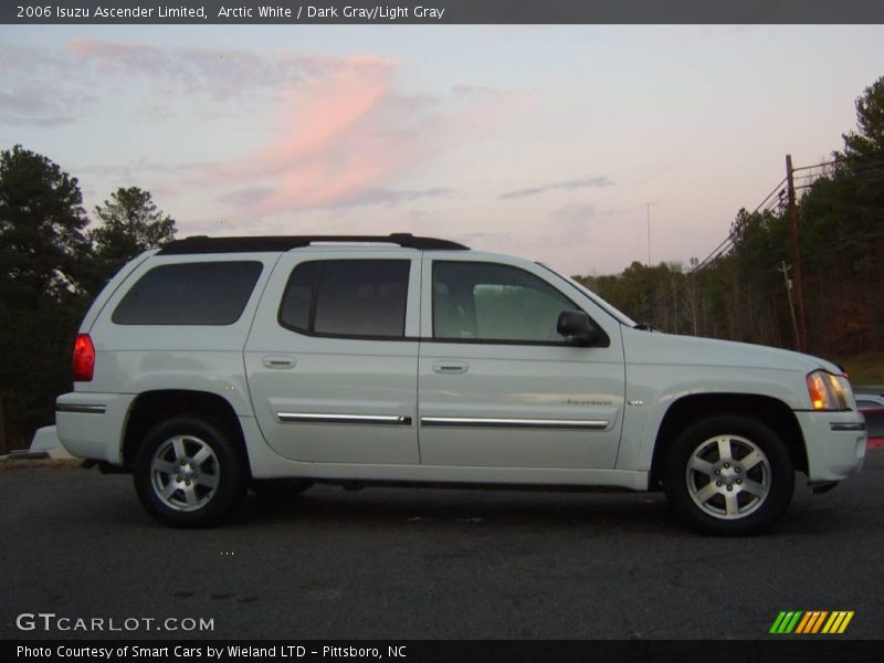 Arctic White / Dark Gray/Light Gray 2006 Isuzu Ascender Limited