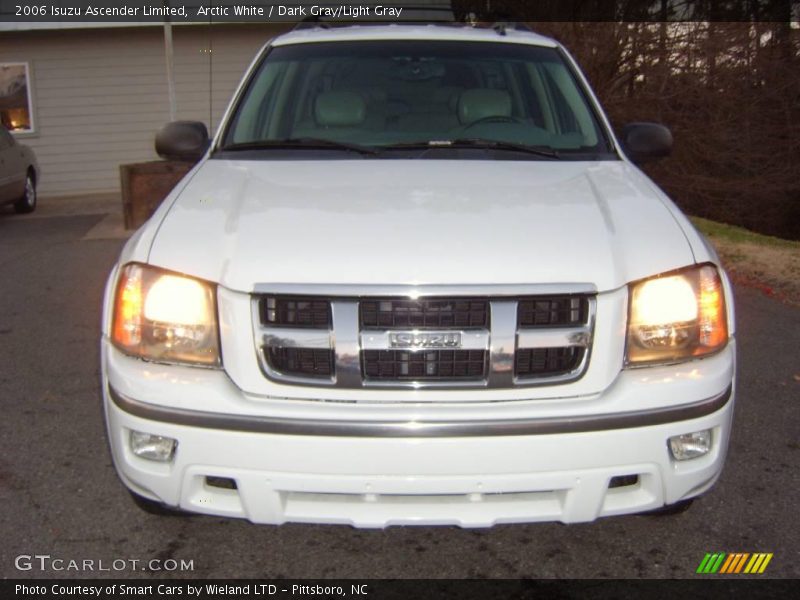 Arctic White / Dark Gray/Light Gray 2006 Isuzu Ascender Limited