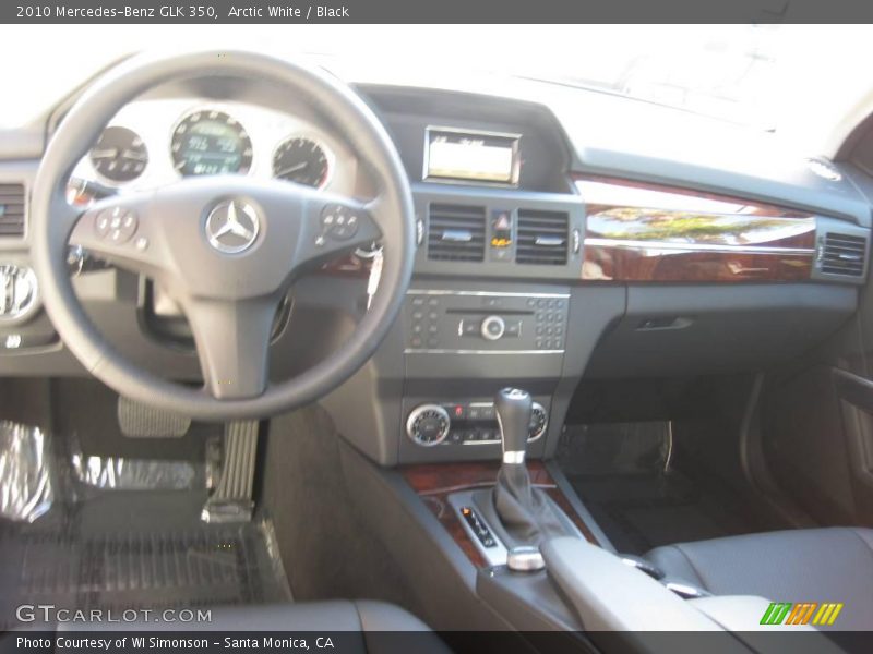 Arctic White / Black 2010 Mercedes-Benz GLK 350