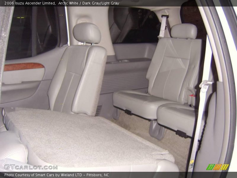 Arctic White / Dark Gray/Light Gray 2006 Isuzu Ascender Limited
