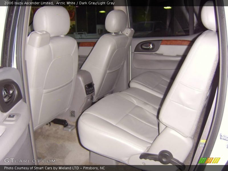 Arctic White / Dark Gray/Light Gray 2006 Isuzu Ascender Limited