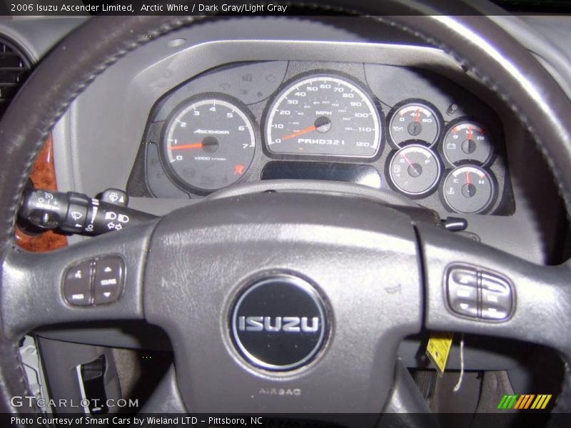 Arctic White / Dark Gray/Light Gray 2006 Isuzu Ascender Limited
