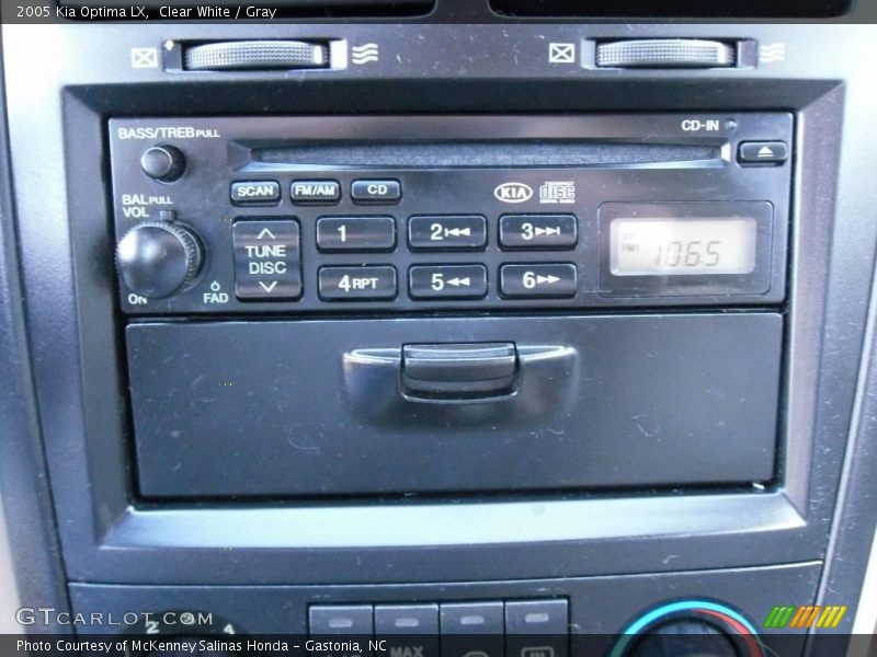 Clear White / Gray 2005 Kia Optima LX