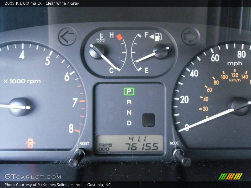 Clear White / Gray 2005 Kia Optima LX