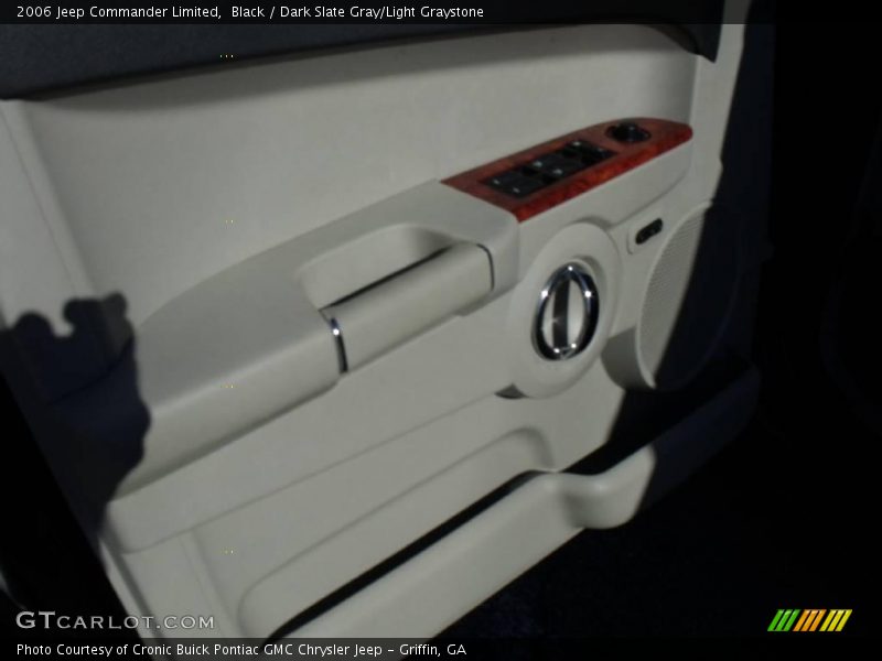 Black / Dark Slate Gray/Light Graystone 2006 Jeep Commander Limited