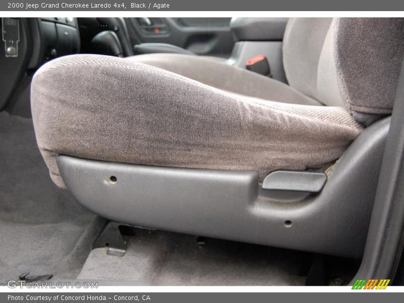 Black / Agate 2000 Jeep Grand Cherokee Laredo 4x4