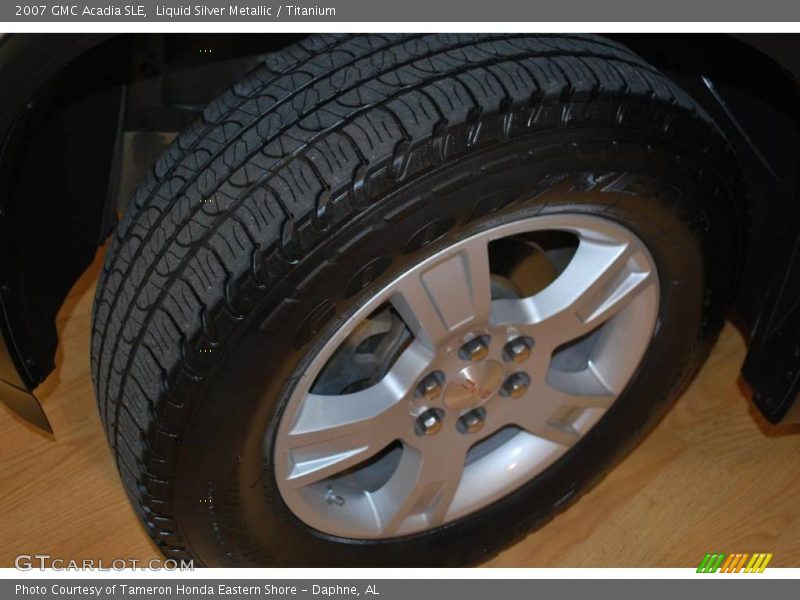 Liquid Silver Metallic / Titanium 2007 GMC Acadia SLE