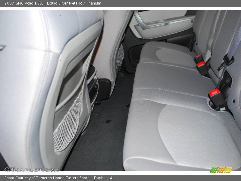 Liquid Silver Metallic / Titanium 2007 GMC Acadia SLE