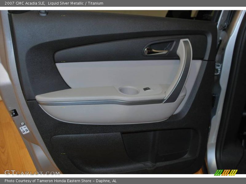 Liquid Silver Metallic / Titanium 2007 GMC Acadia SLE