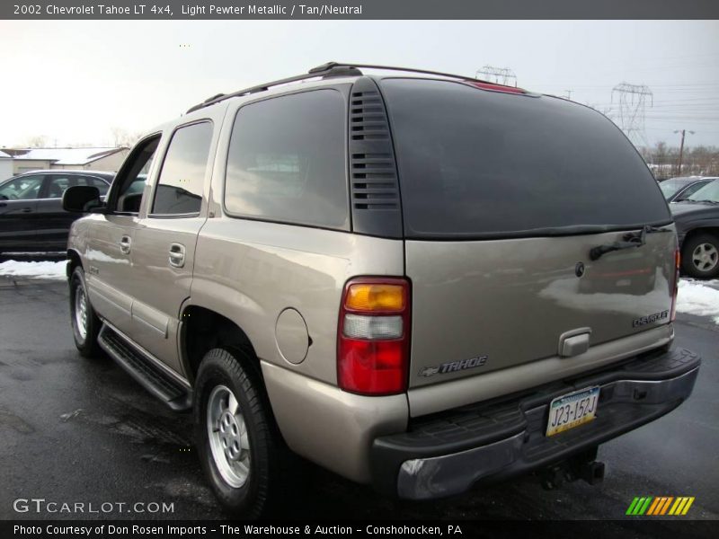 Light Pewter Metallic / Tan/Neutral 2002 Chevrolet Tahoe LT 4x4