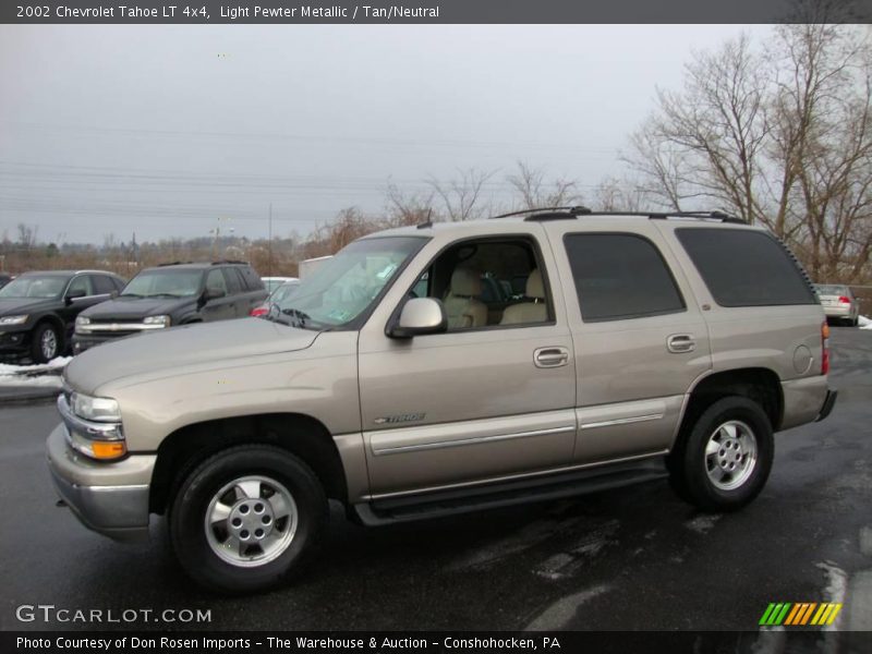 Light Pewter Metallic / Tan/Neutral 2002 Chevrolet Tahoe LT 4x4
