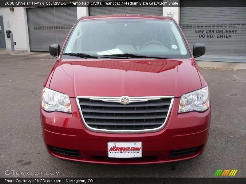 Inferno Red Crystal Pearlcoat / Medium Slate Gray/Light Shale 2008 Chrysler Town & Country LX