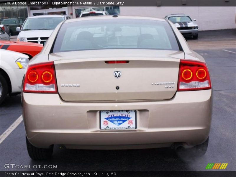 Light Sandstone Metallic / Dark Slate Gray 2009 Dodge Charger SXT