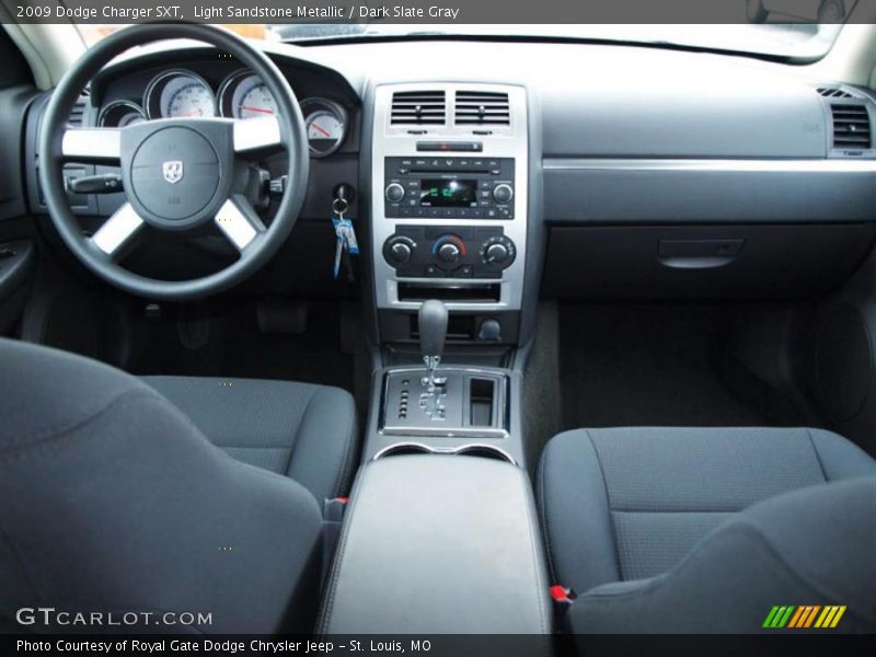 Light Sandstone Metallic / Dark Slate Gray 2009 Dodge Charger SXT