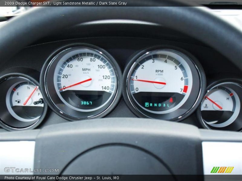 Light Sandstone Metallic / Dark Slate Gray 2009 Dodge Charger SXT