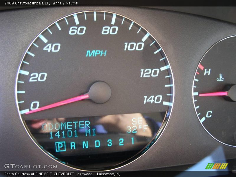 White / Neutral 2009 Chevrolet Impala LT