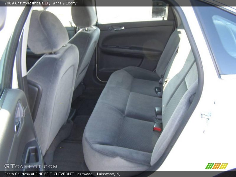 White / Ebony 2009 Chevrolet Impala LT