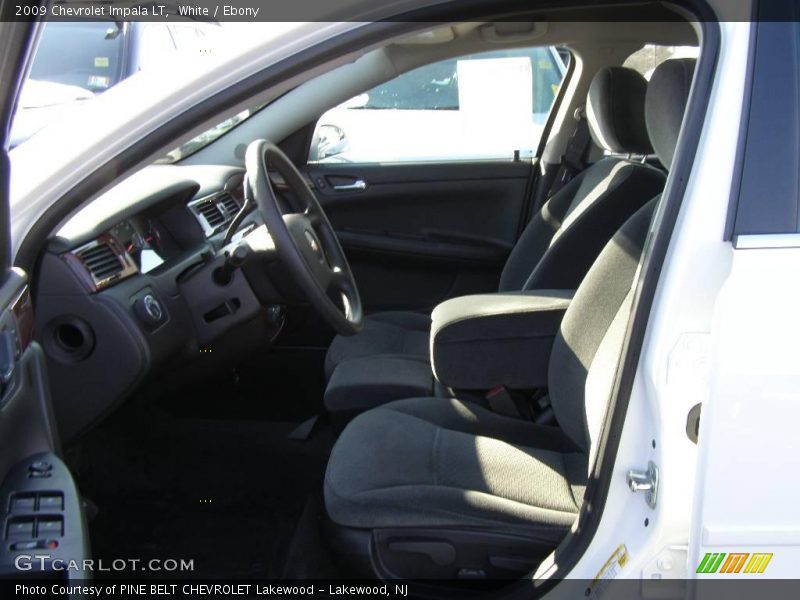 White / Ebony 2009 Chevrolet Impala LT