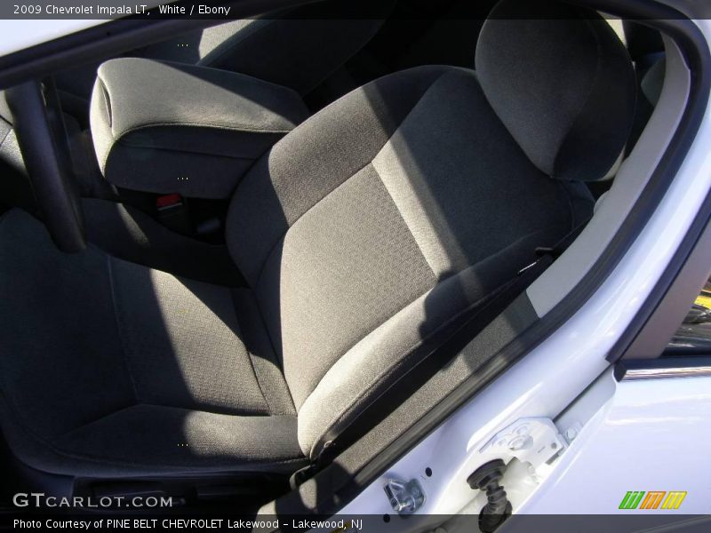 White / Ebony 2009 Chevrolet Impala LT