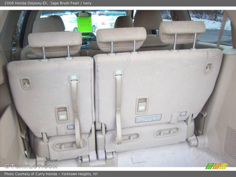 Sage Brush Pearl / Ivory 2006 Honda Odyssey EX