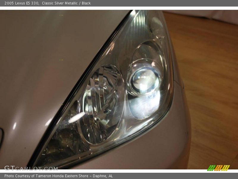 Classic Silver Metallic / Black 2005 Lexus ES 330