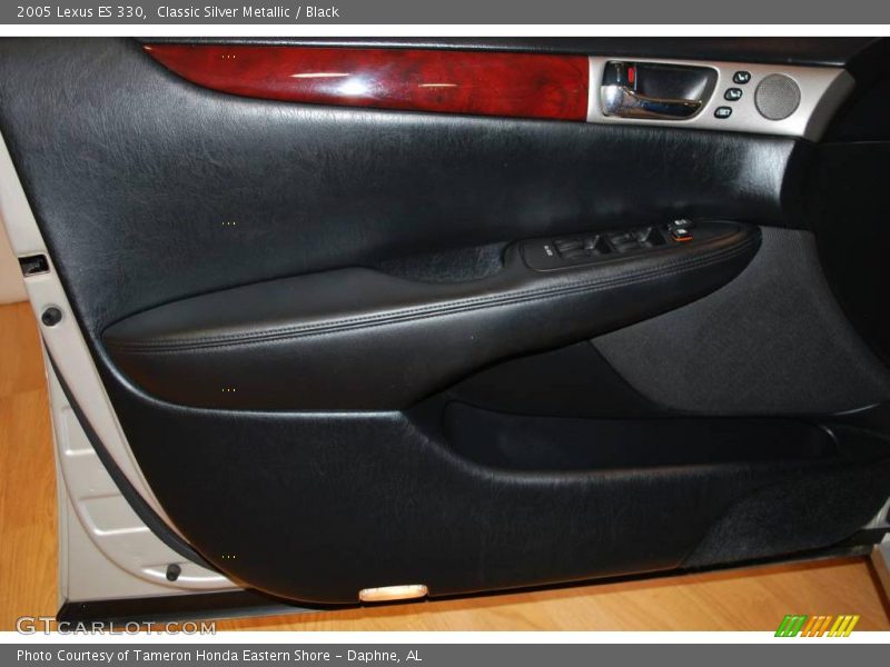Classic Silver Metallic / Black 2005 Lexus ES 330