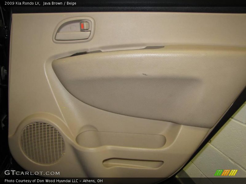 Java Brown / Beige 2009 Kia Rondo LX