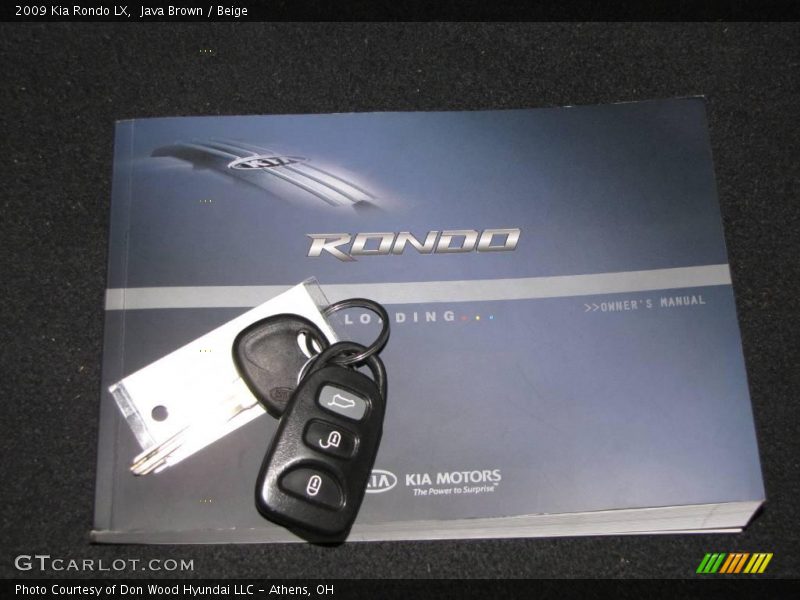 Java Brown / Beige 2009 Kia Rondo LX