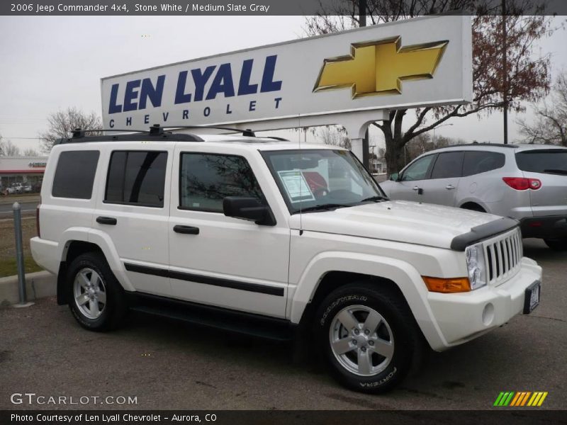 Stone White / Medium Slate Gray 2006 Jeep Commander 4x4