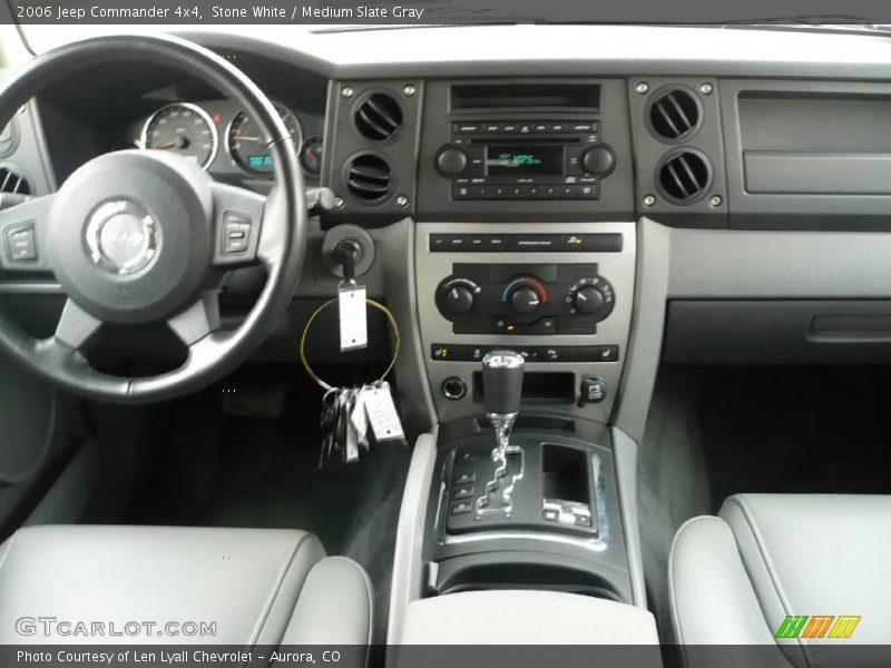 Stone White / Medium Slate Gray 2006 Jeep Commander 4x4