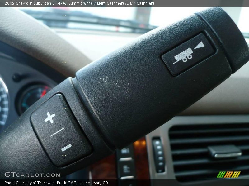 Summit White / Light Cashmere/Dark Cashmere 2009 Chevrolet Suburban LT 4x4