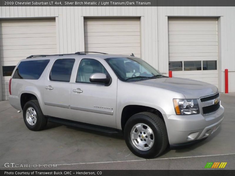 Silver Birch Metallic / Light Titanium/Dark Titanium 2009 Chevrolet Suburban LT 4x4