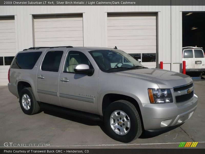 Silver Birch Metallic / Light Cashmere/Dark Cashmere 2009 Chevrolet Suburban LT 4x4